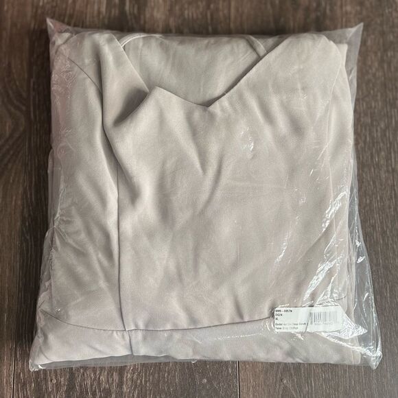 Show Me Your Mumu Godshaw Goddess Gown Maxi Dress in Dove Grey Chiffon. XL. NWT! - Picture 7 of 11